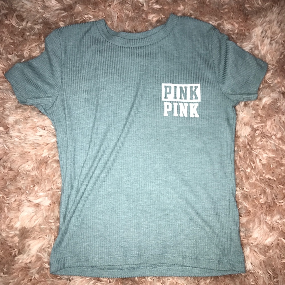 PINK CROP TOP